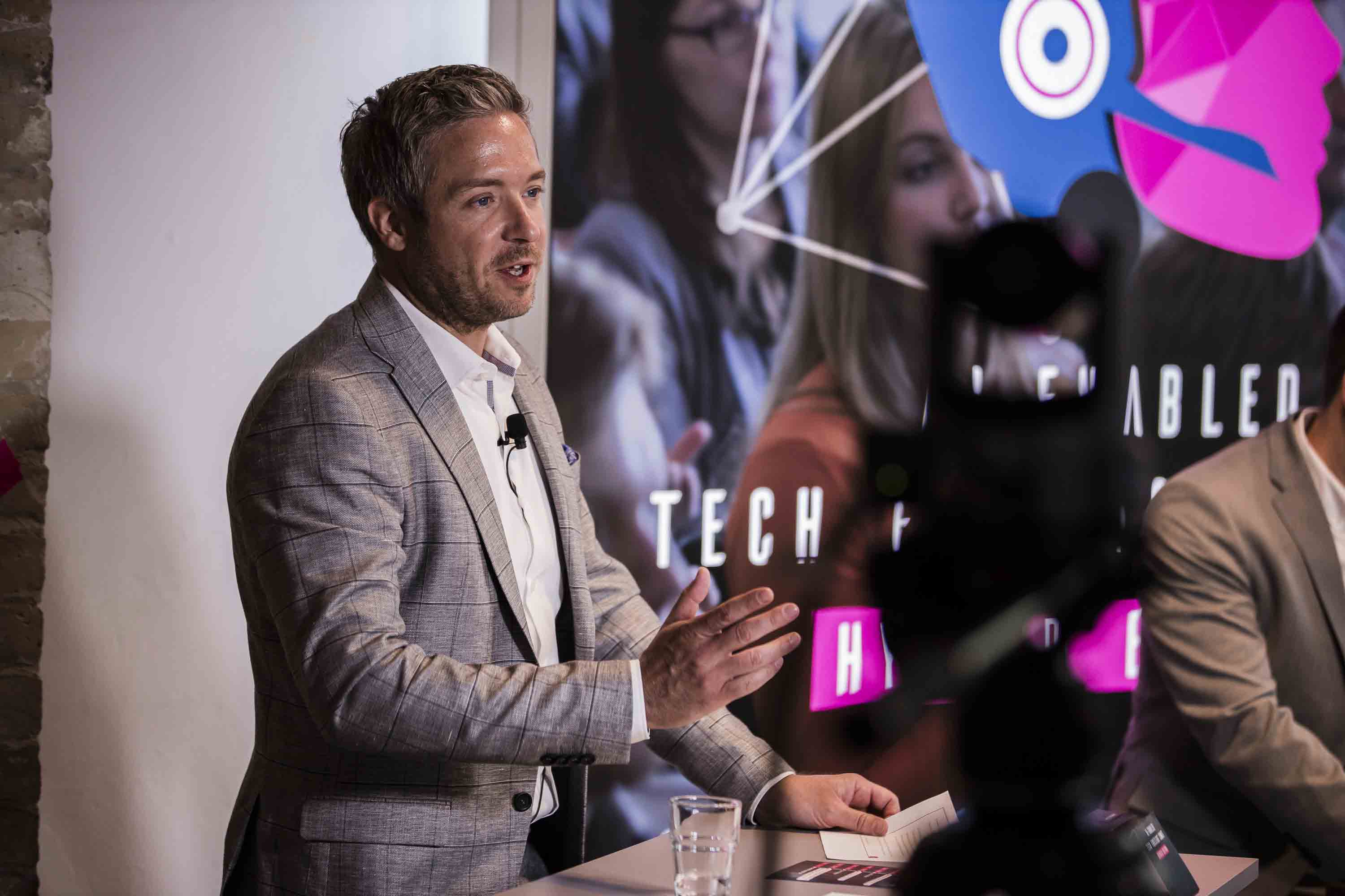 AI Summit 2020 Hybrid Edition ITONICS Innovation Events